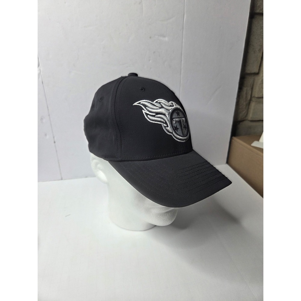 Reebok Tennessee Titans NFL Hat Mens Black Flexfit Embroidered Baseball Cap OSFA